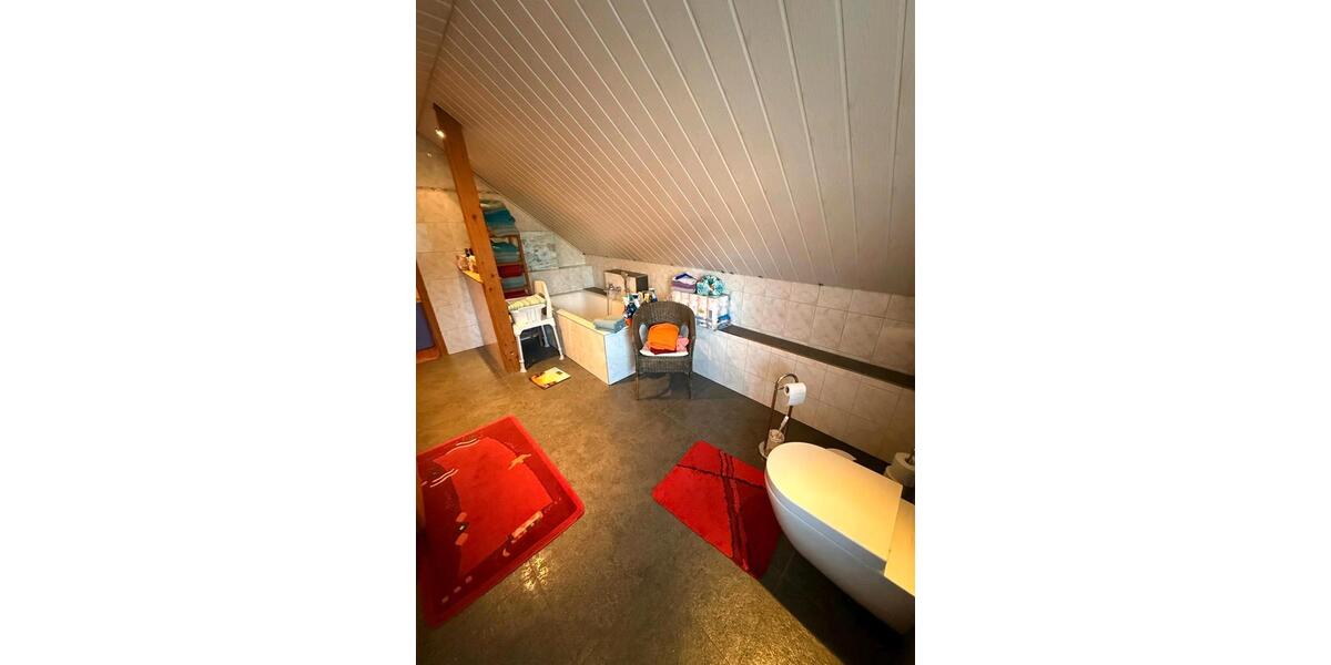 Einfamilienhaus Gütersloh - 5 Zimmer, 130 m&sup2;, 350.000&euro; | Angebot:25252946