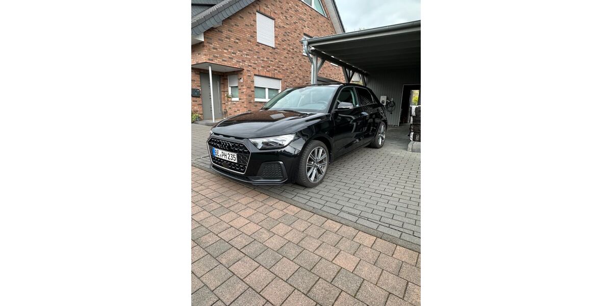 Audi A1 89.300 km 15.900 &euro; Lippstadt 59555