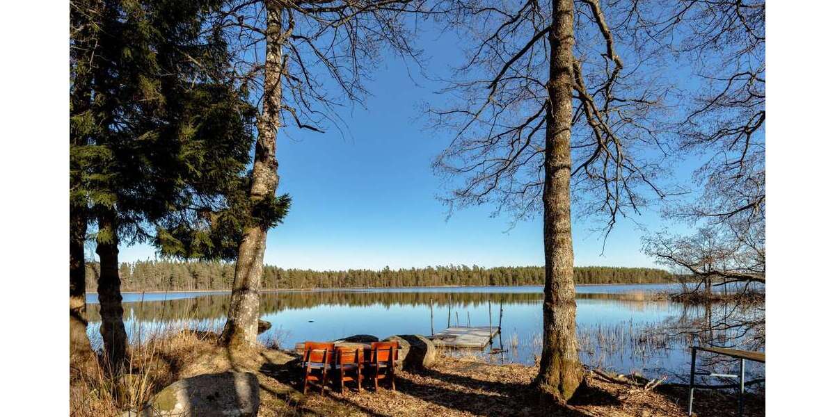 Einfamilienhaus Bor - 8 Zimmer, 272 m&sup2;, 367.000&euro; | Angebot:26008337