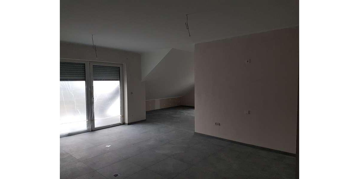 Dachgeschoßwohnung Hövelhof - 3 Zimmer, 97 m&sup2;, 1.050&euro; | Angebot:25853493