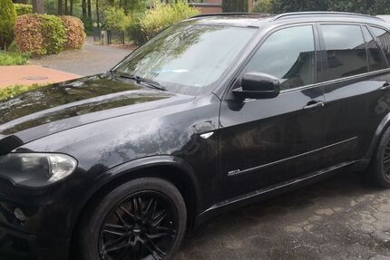 BMW X5 262.000 km 9.555 &euro; Paderborn 33104