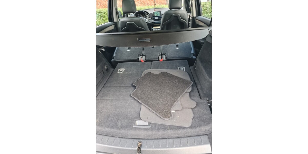 BMW 216 211.000 km 11.000 &euro; Gütersloh 33330