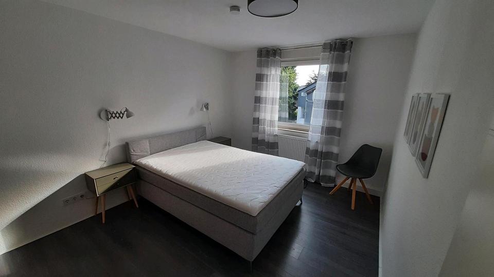Dachgeschoßwohnung Lippstadt Overhagen - 3 Zimmer, 82 m&sup2;, 986&euro; | Angebot:25968672