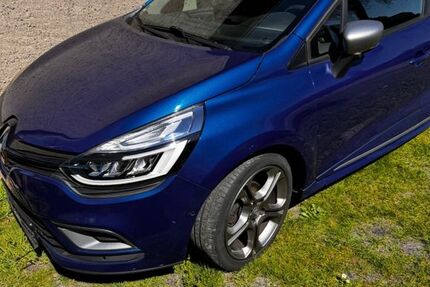 Renault Clio 86.732 km 7.000 &euro; Schloß Neuhaus 33100