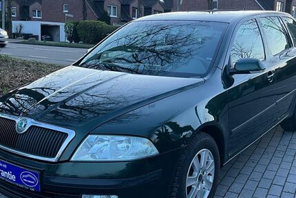 Skoda Octavia 164.500 km 3.990 &euro; Paderborn 33100