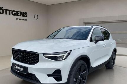 Volvo XC40 7.950 km 36.949 &euro; Soest 59494