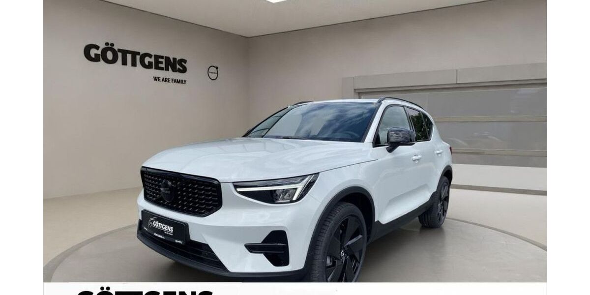 Volvo XC40 7.950 km 36.949 &euro; Soest 59494