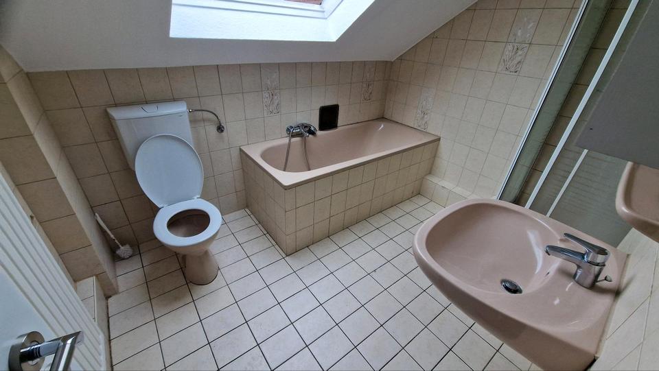 Mehrfamilienhaus, Wohnhaus Gütersloh Kattenstroth - 950.000&euro; | Angebot:25980336