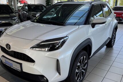 Toyota Yaris Cross 16.346 km 23.890 &euro; Paderborn 33104