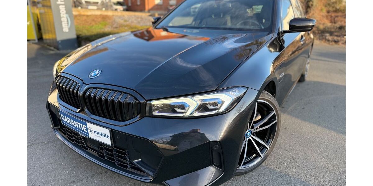 BMW 330 129.301 km 29.490 &euro; Salzkotten 33154