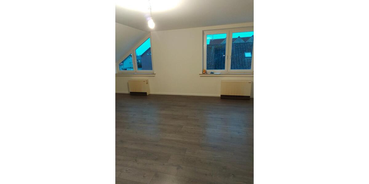 Dachgeschoßwohnung Paderborn Elsen - 3 Zimmer, 78 m&sup2;, 522&euro; | Angebot:26611632