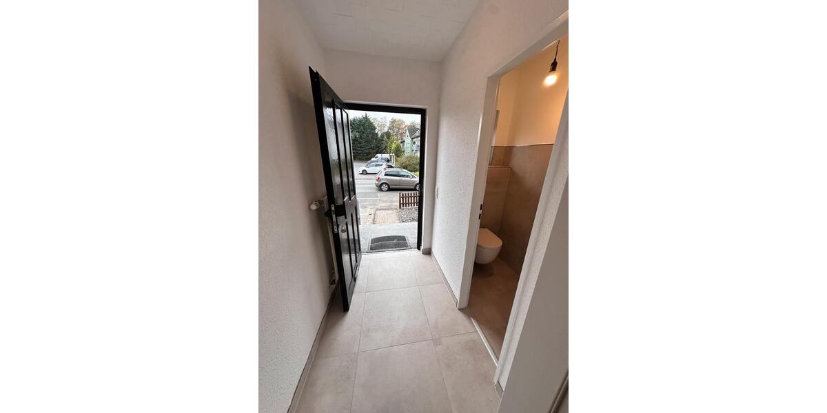 Reihenhaus Lippstadt Overhagen - 7 Zimmer, 101 m&sup2;, 1.650&euro; | Angebot:26443114