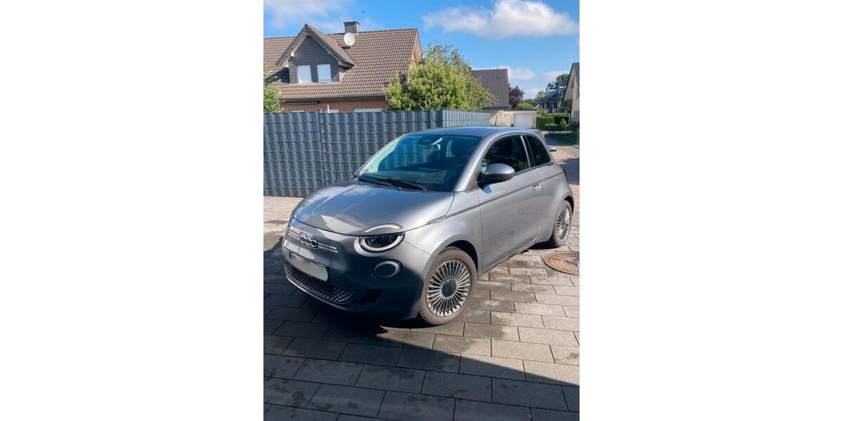Fiat 500e 23.000 km 17.499 &euro; Oelde 59302