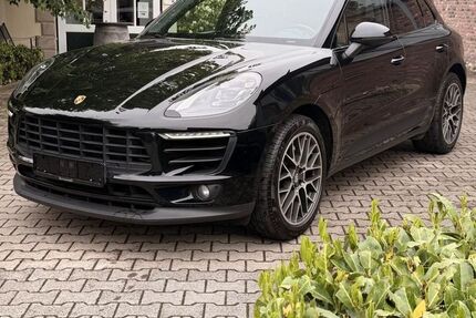 Porsche Macan 225.000 km 24.800 &euro; Gütersloh 33335