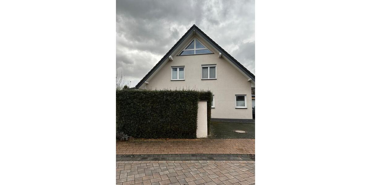 Maisonettenwohnung Salzkotten - 3.5 Zimmer, 80 m&sup2;, 1.055&euro; | Angebot:26580742