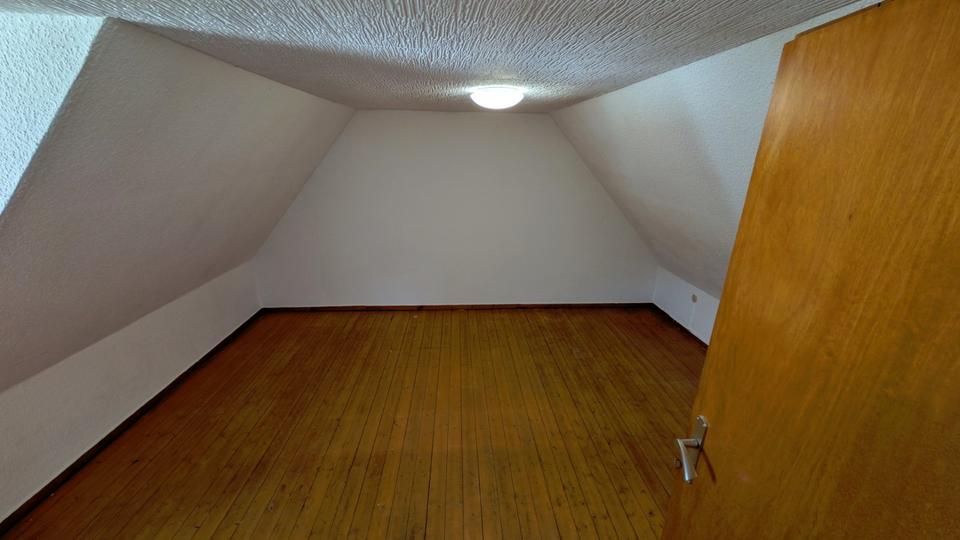 Doppelhaushälfte Warstein - 3 Zimmer, 63 m&sup2;, 95.000&euro; | Angebot:26087902