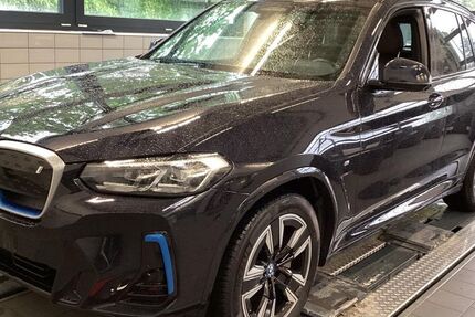 BMW iX3 39.995 km 42.890 &euro; Soest 59494