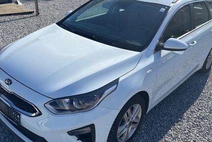 Kia ceed Sportswagon 87.629 km 16.690 &euro; Paderborn 33104