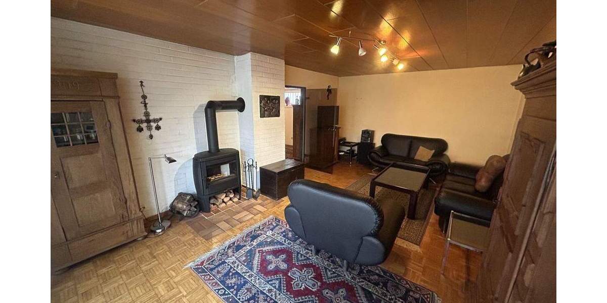 Mehrfamilienhaus, Wohnhaus Borchen / Kirchborchen Kirchborchen - 9 Zimmer, 216 m&sup2;, 380.000&euro; | Angebot:26715257