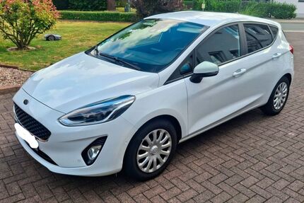 Ford Fiesta 130.000 km 6.499 &euro; Bad Wünnenberg 33181