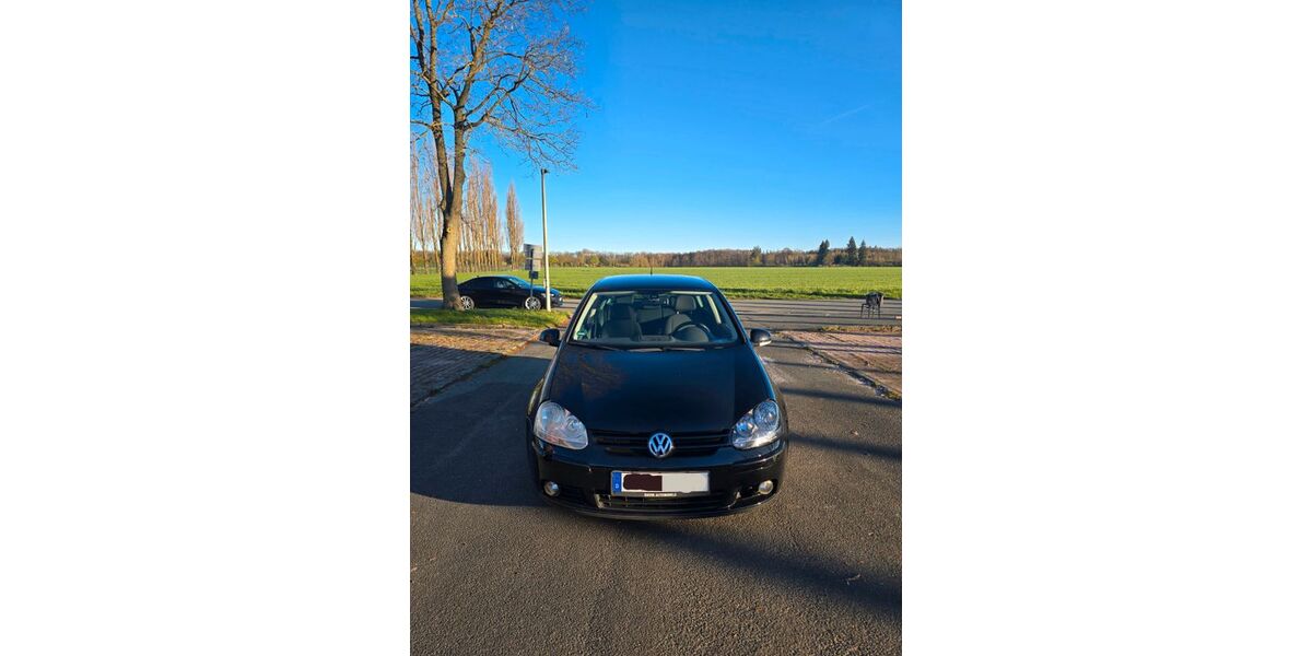 VW Golf 233.805 km 2.500 &euro; Geseke 59590