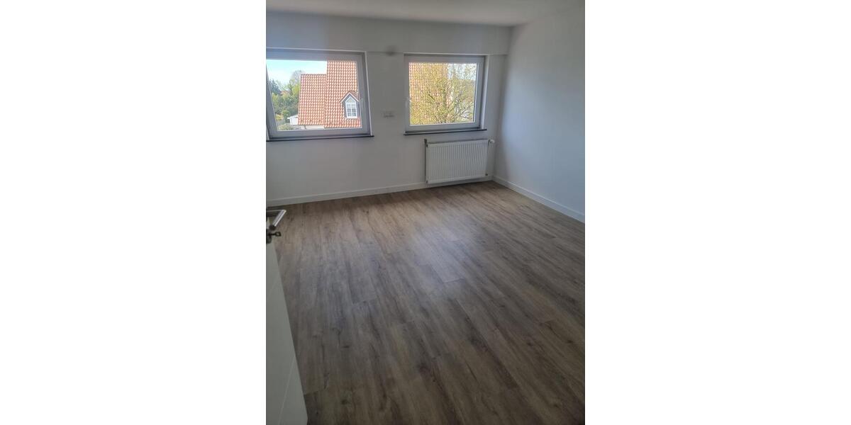 Dachgeschoßwohnung Rüthen - 3 Zimmer, 85 m&sup2;, 650&euro; | Angebot:26383016