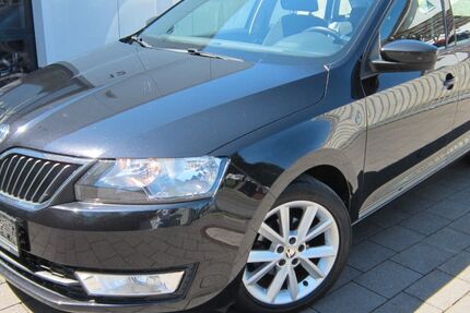 Skoda Rapid 116.800 km 5.990 &euro; Paderborn 33102
