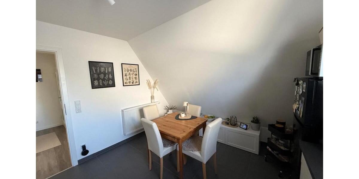 Dachgeschoßwohnung Warstein - 2 Zimmer, 82 m&sup2;, 780&euro; | Angebot:26008470