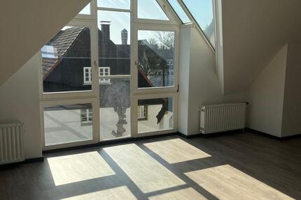 Wohnung Erwitte - 3 Zimmer, 124 m&sup2;, 1.158&euro; | Angebot:25871322