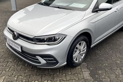 VW Polo 23.099 km 15.999 &euro; Büren 33142