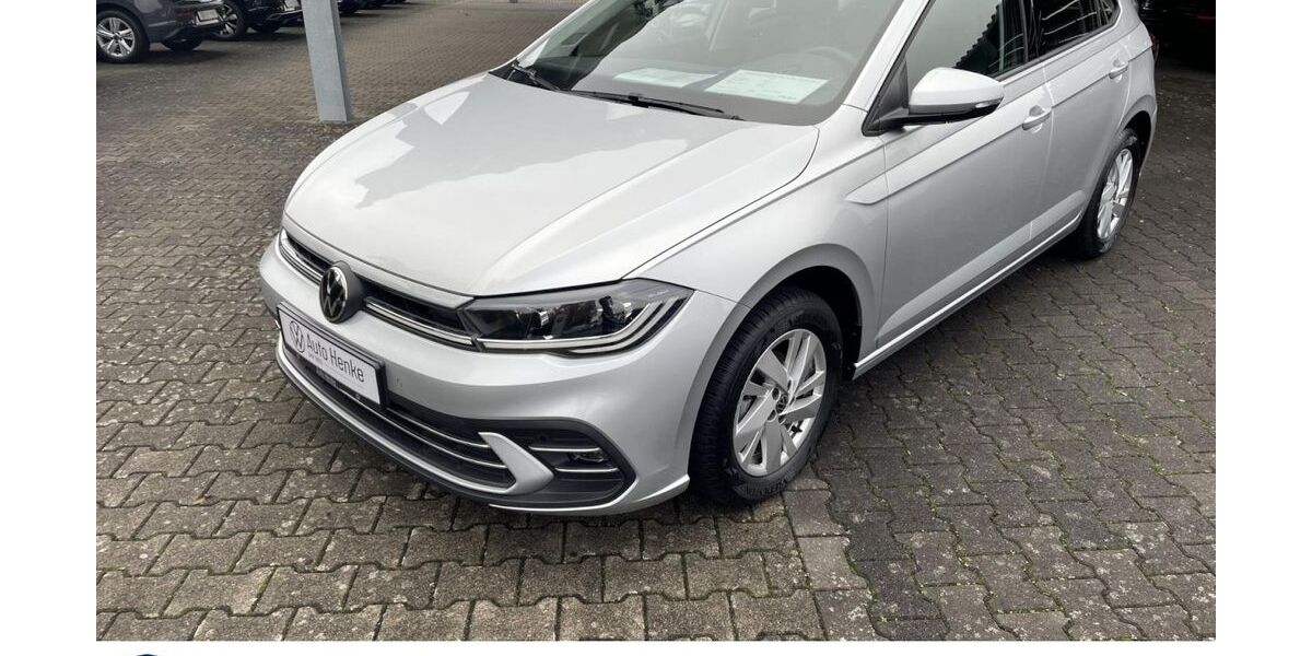 VW Polo 23.099 km 15.999 &euro; Büren 33142