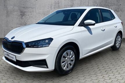 Skoda Fabia 17.300 km 15.980 &euro; Paderborn 33104