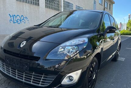 Renault Scenic 198.000 km 2.499 &euro; Paderborn 33100