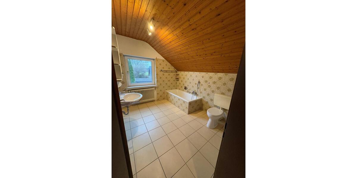 Einfamilienhaus Paderborn - 8 Zimmer, 143 m&sup2;, 589.000&euro; | Angebot:24326702