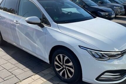 VW Golf 25.141 km 27.998 &euro; Soest 59494