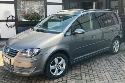 VW Touran 132.000 km 6.250 &euro; Erwitte 59597