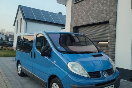 Renault Trafic 233.000 km 12.490 &euro; Warstein 59581