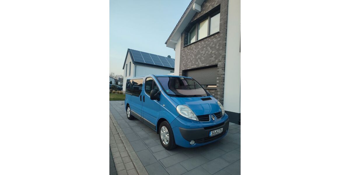 Renault Trafic 233.000 km 12.490 &euro; Warstein 59581