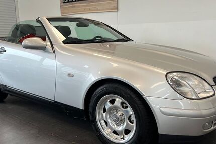 Mercedes-Benz SLK 200 63.250 km 9.990 &euro; Soest 59494