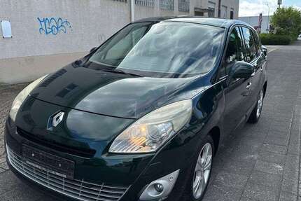 Renault Scenic 166.000 km 2.799 &euro; Paderborn 33100