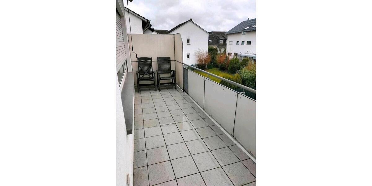 Etagenwohnung Hövelhof - 5 Zimmer, 100 m&sup2;, 900&euro; | Angebot:25589844