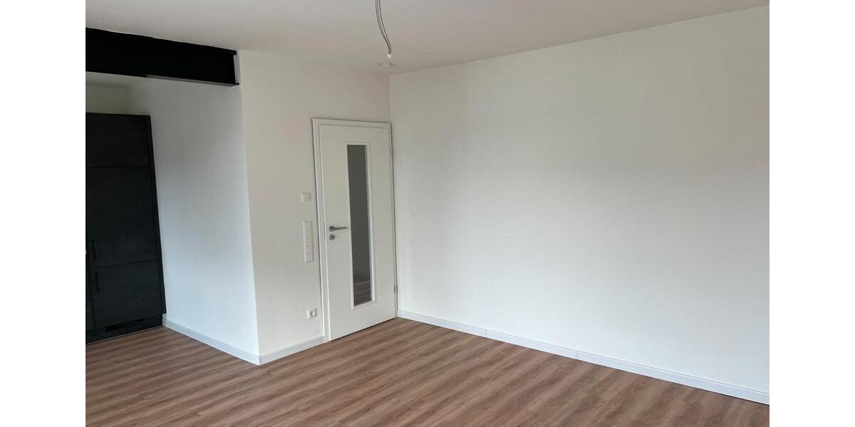 Erdgeschoßwohnung Lippstadt Overhagen - 3 Zimmer, 64 m&sup2;, 1.060&euro; | Angebot:26439686