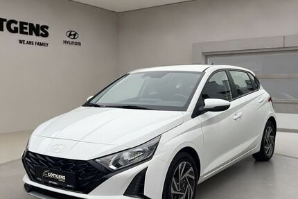 Hyundai i20 7.963 km 17.990 &euro; Soest 59494