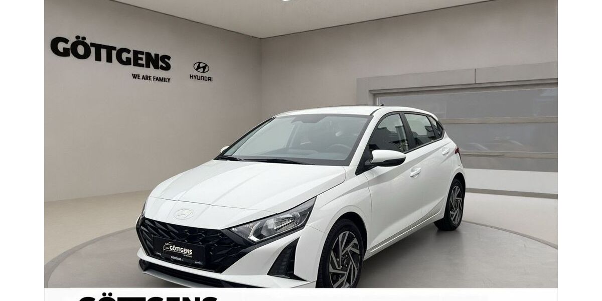 Hyundai i20 7.963 km 17.990 &euro; Soest 59494