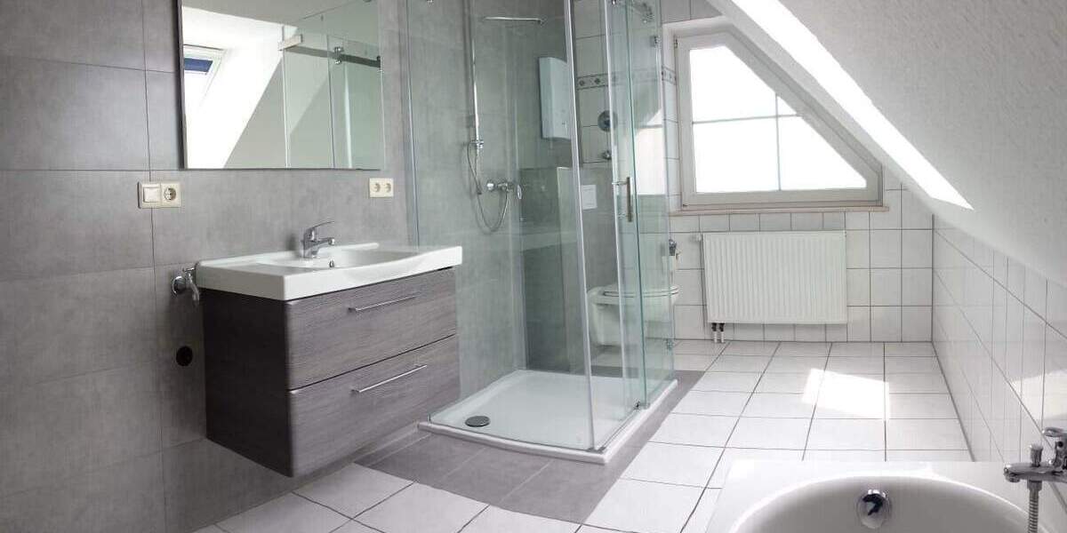 Etagenwohnung Paderborn Kernstadt - 4 Zimmer, 85 m&sup2;, 225.000&euro; | Angebot:25731989