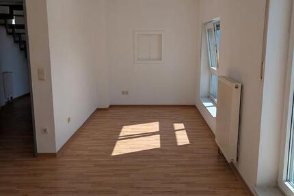 Wohnung Paderborn Neuenbeken - 4 Zimmer, 92 m&sup2;, 874&euro; | Angebot:26635340