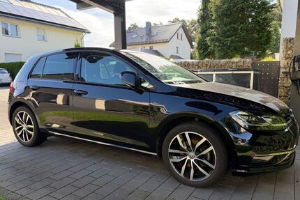 VW Golf 129.000 km 14.950 &euro; Bad Wünnenberg 33181