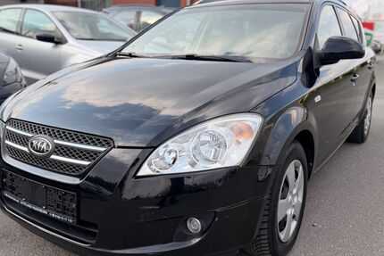 Kia Andere 88.000 km 5.790 &euro; Paderborn 33104
