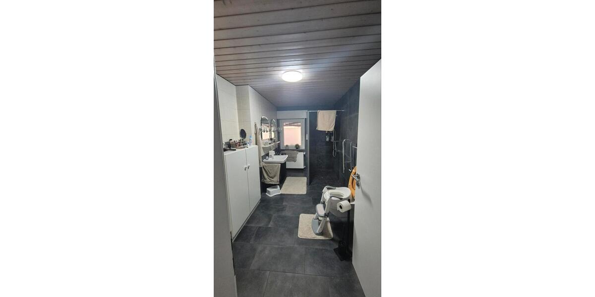 Einfamilienhaus Langenberg - 9 Zimmer, 225 m&sup2;, 550.000&euro; | Angebot:25483493