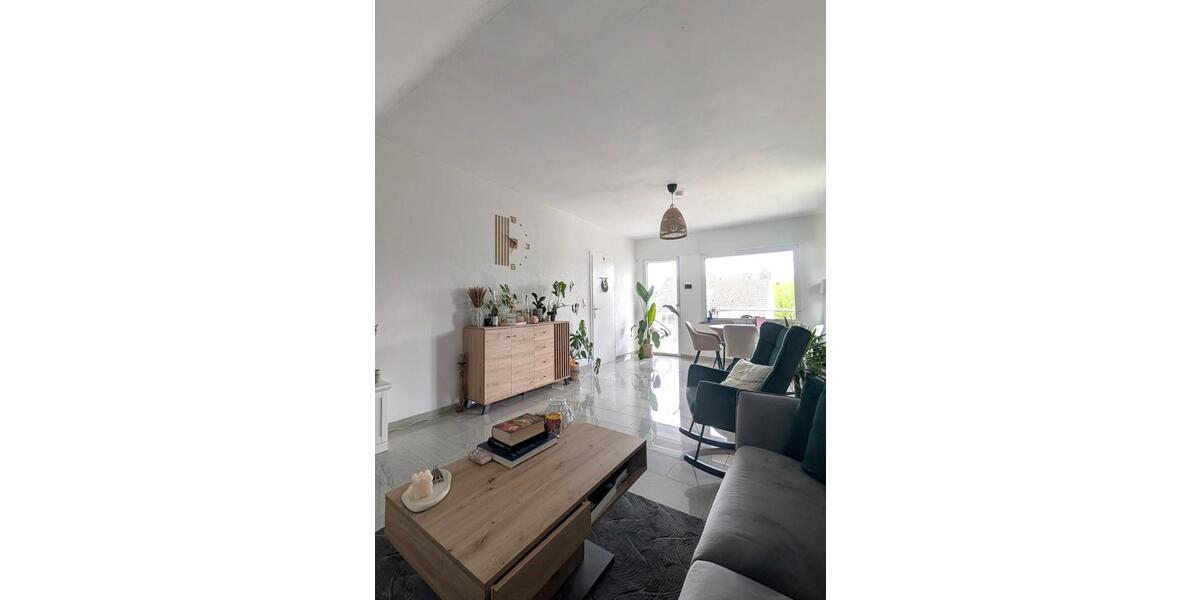 Dachgeschoßwohnung Warstein - 3 Zimmer, 100 m&sup2;, 695&euro; | Angebot:26664057